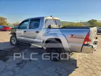 2015 Toyota TACOMA photo