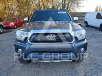 2015 Toyota TACOMA photo
