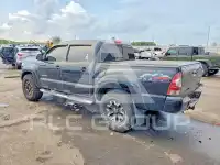 2015 Toyota TACOMA photo