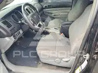 2015 Toyota TACOMA photo