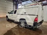 2015 Toyota TACOMA photo