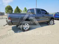 2015 Toyota TACOMA photo
