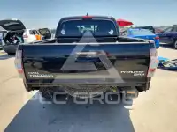 2015 Toyota TACOMA photo