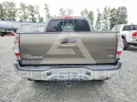 2015 Toyota TACOMA photo