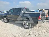 2015 Toyota TACOMA photo