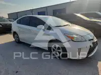 2015 Toyota PRIUS photo