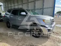 2015 Toyota SEQUOIA фото