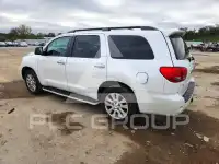 2015 Toyota SEQUOIA photo