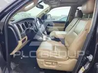 2015 Toyota SEQUOIA фото