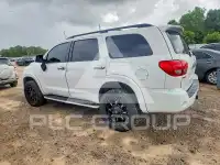 2015 Toyota SEQUOIA photo