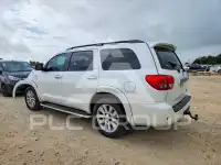 2015 Toyota SEQUOIA photo