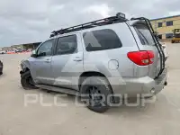 2015 Toyota SEQUOIA фото