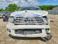 2015 Toyota SEQUOIA фото