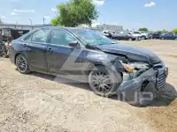 2015 Toyota CAMRY фото