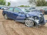 2015 Toyota CAMRY фото