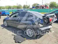 2015 Toyota CAMRY фото