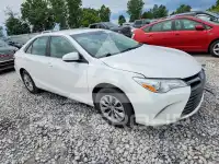2015 Toyota CAMRY фото