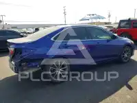 2015 Toyota CAMRY фото