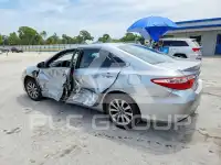 2015 Toyota CAMRY фото