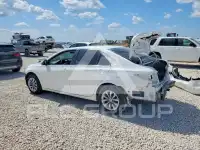 2015 Toyota CAMRY фото