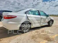 2015 Toyota CAMRY фото