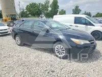 2015 Toyota CAMRY фото