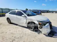 2015 Toyota CAMRY фото