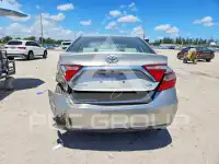 2015 Toyota CAMRY фото