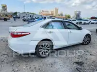 2015 Toyota CAMRY фото