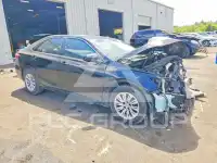 2015 Toyota CAMRY фото