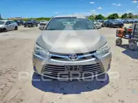 2015 Toyota CAMRY фото