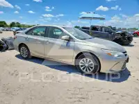 2015 Toyota CAMRY фото