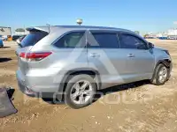 2015 Toyota Highlander photo