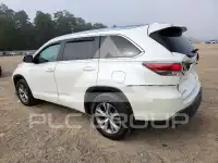 2015 Toyota Highlander photo