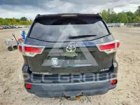 2015 Toyota Highlander photo