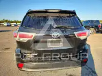 2015 Toyota Highlander photo