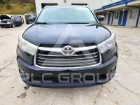 2015 Toyota Highlander фото