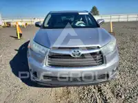 2015 Toyota Highlander фото