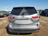 2015 Toyota Highlander photo