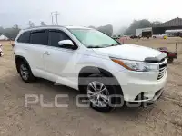 2015 Toyota Highlander photo