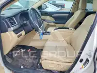 2015 Toyota Highlander photo