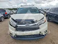 2015 Toyota Highlander photo