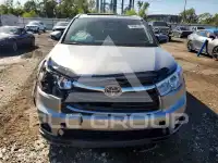 2015 Toyota Highlander photo