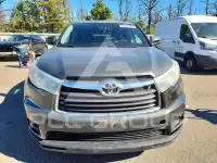 2015 Toyota Highlander photo