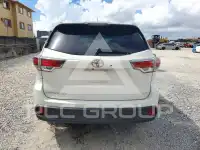 2015 Toyota Highlander фото