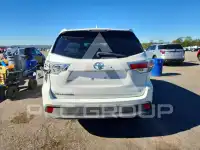 2015 Toyota Highlander фото