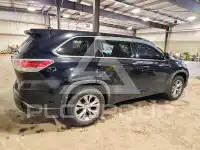 2015 Toyota Highlander фото