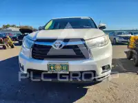 2015 Toyota Highlander фото