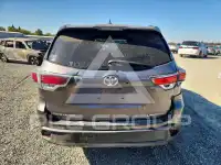 2015 Toyota Highlander фото