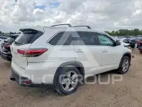 2015 Toyota Highlander photo